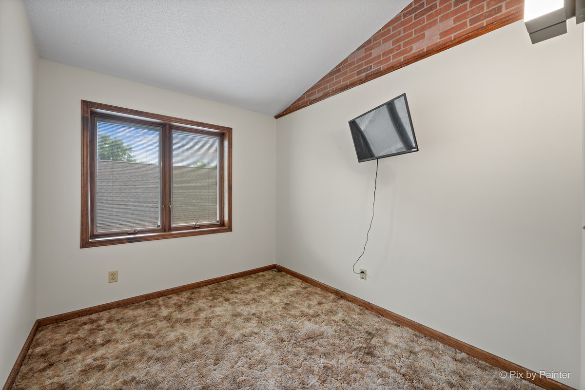 main property photo 64