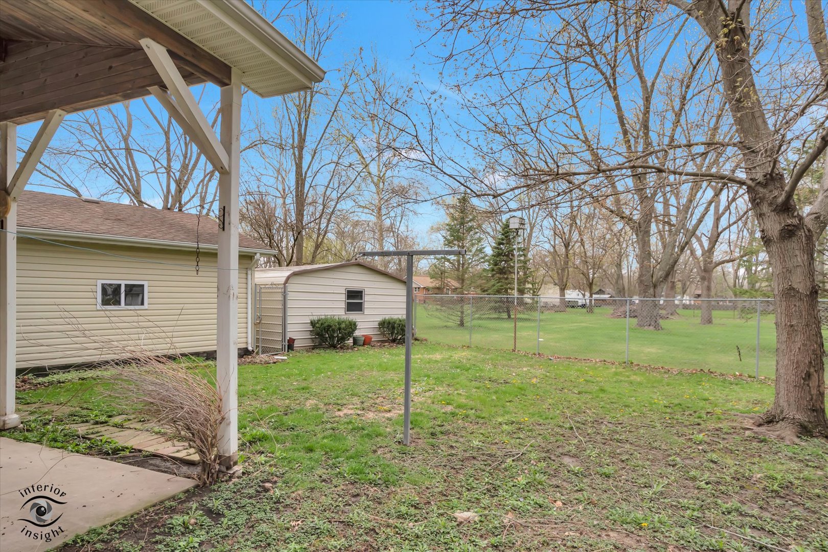 main property photo 31