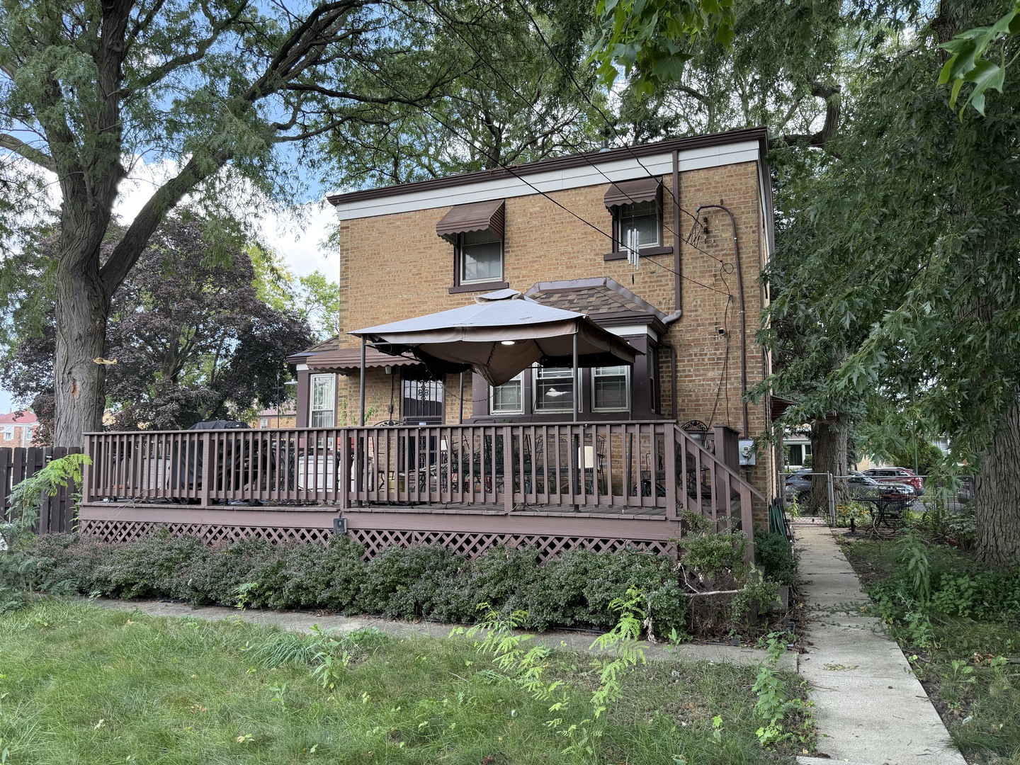 main property photo 4