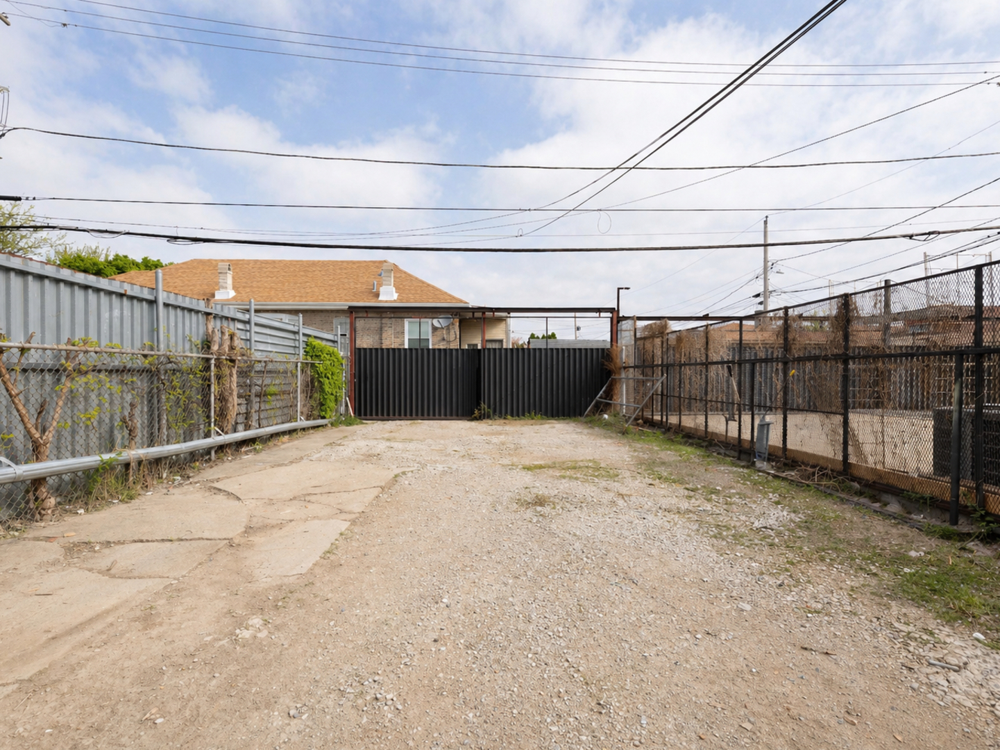 main property photo 26
