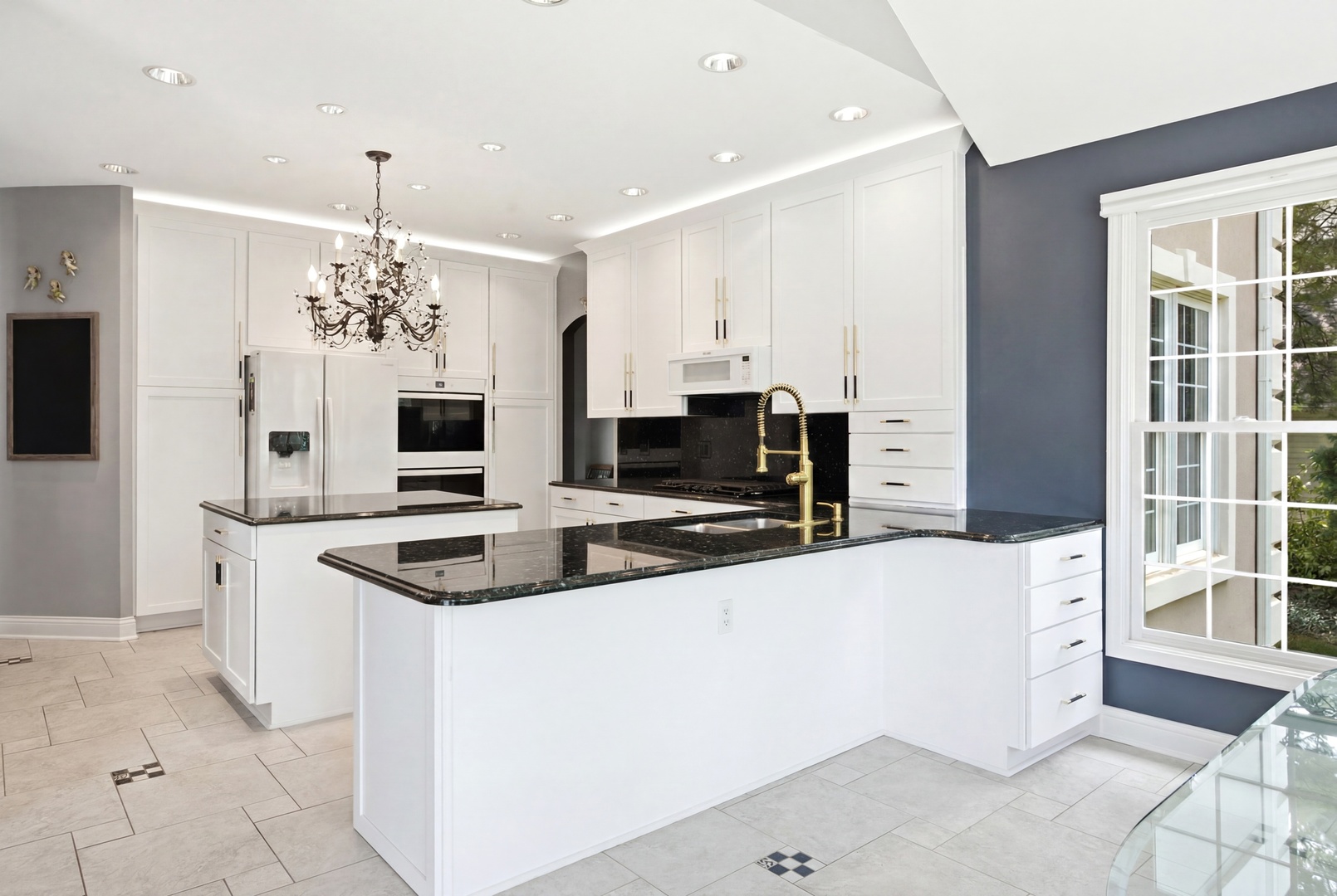 property viewer photo 10