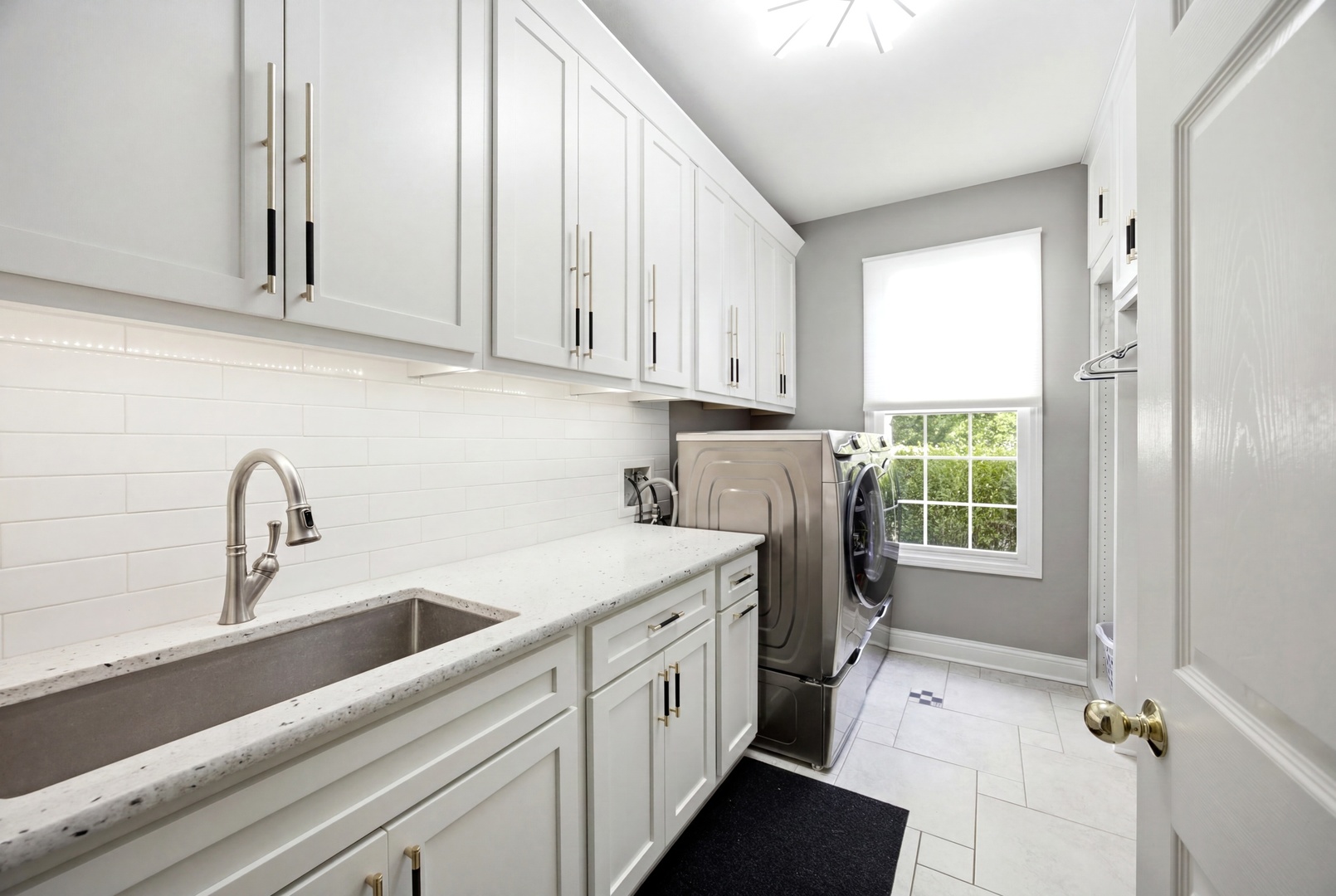 property viewer photo 16