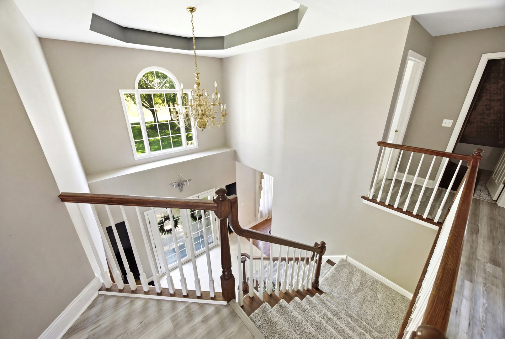 property viewer photo 18