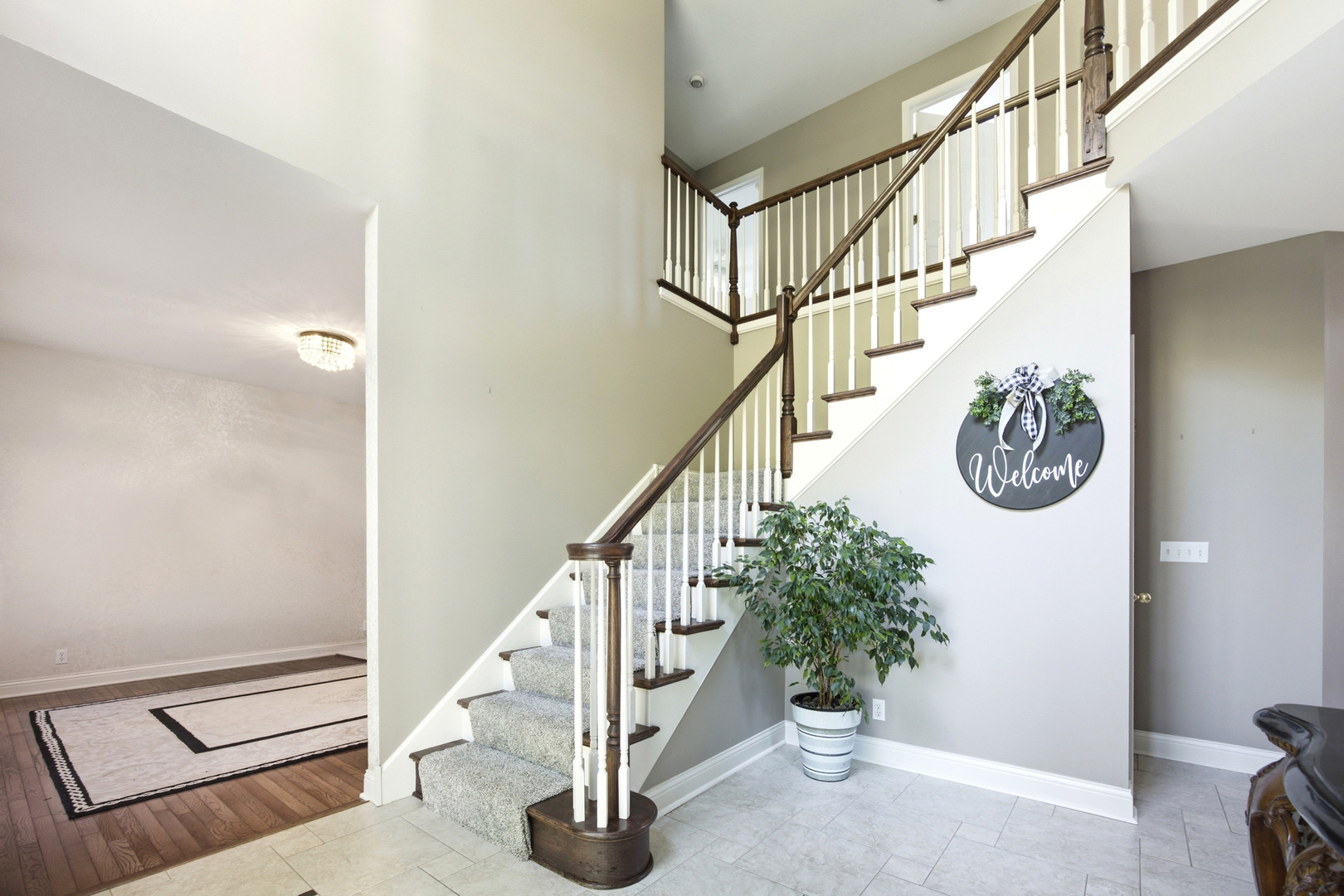 property viewer photo 19