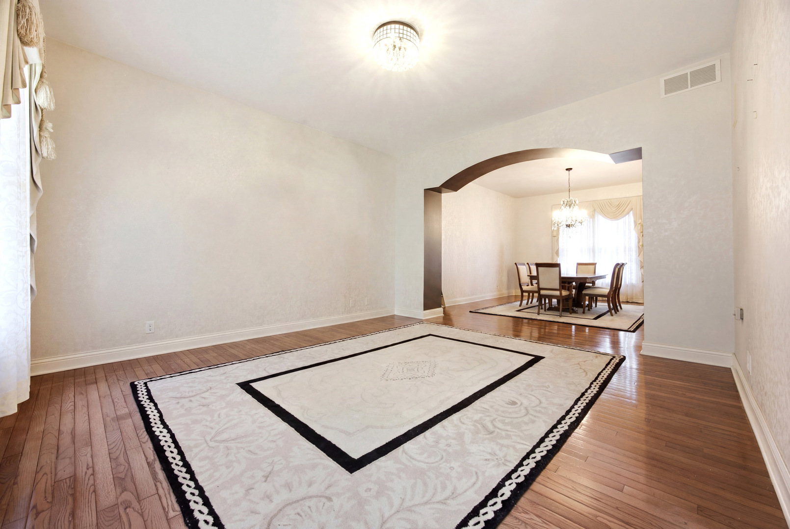 property viewer photo 22