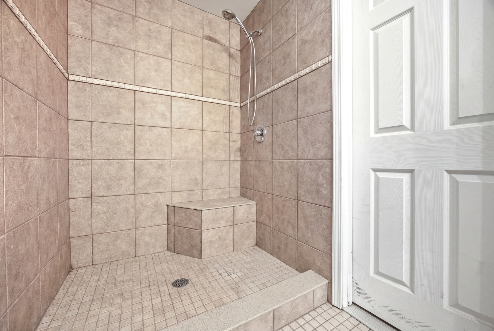 property viewer photo 48