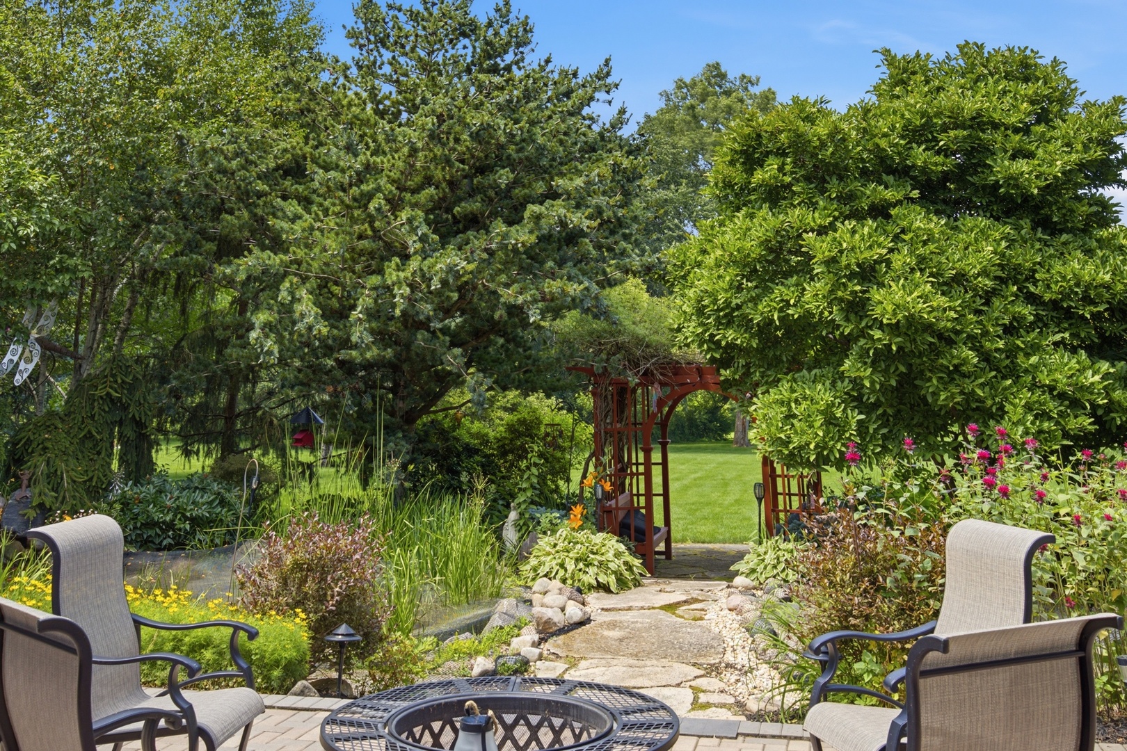 property viewer photo 56