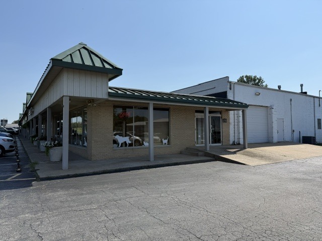 main property photo 12