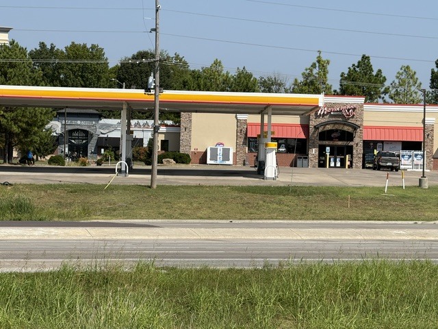 main property photo 7