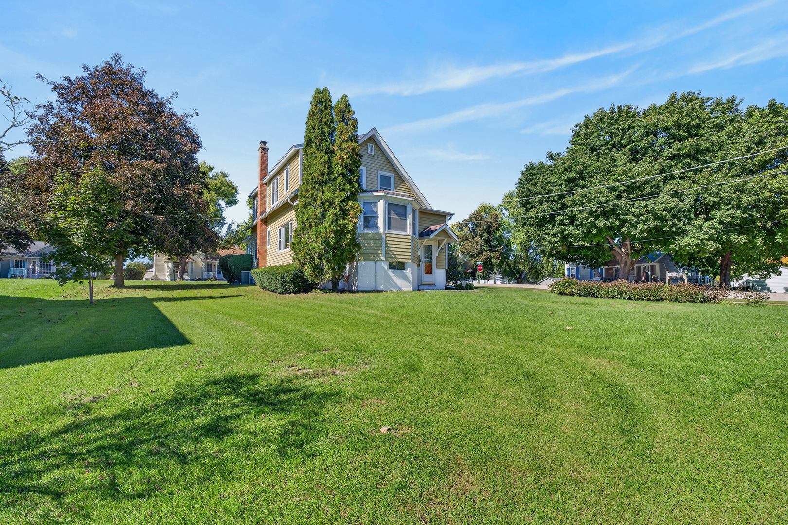 main property photo 24
