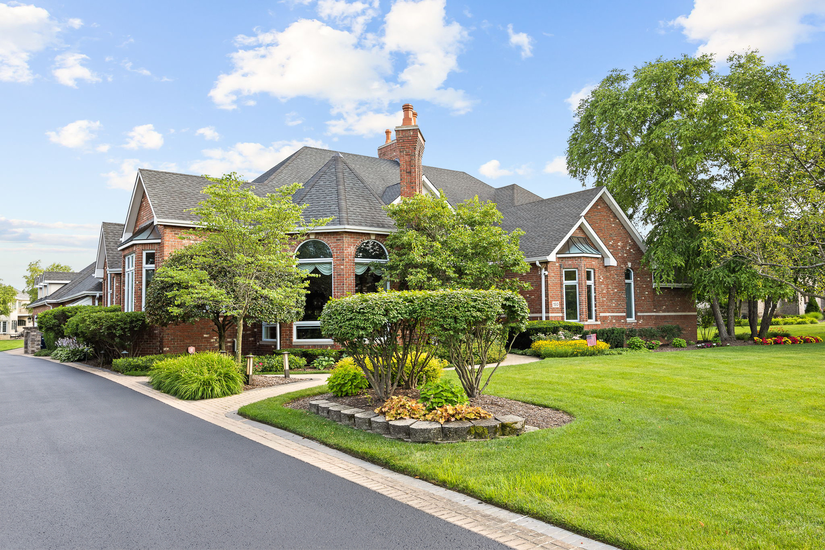 main property photo 14