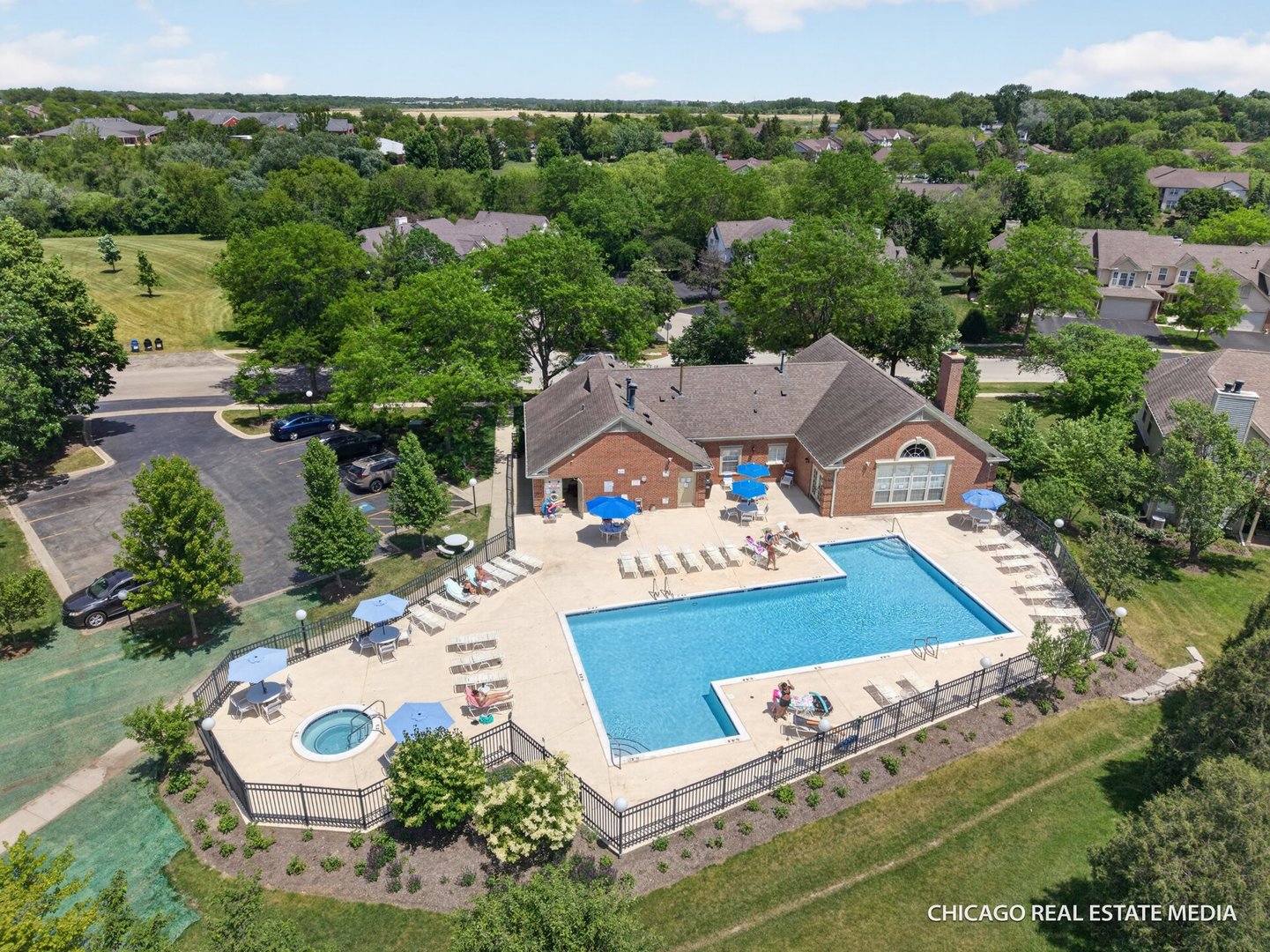 main property photo 19