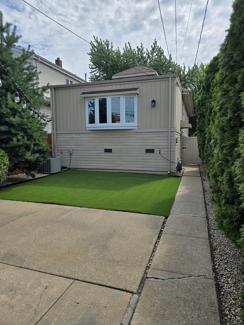 main property photo 12