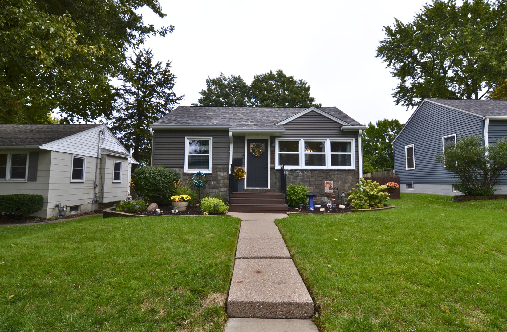 main property photo 30