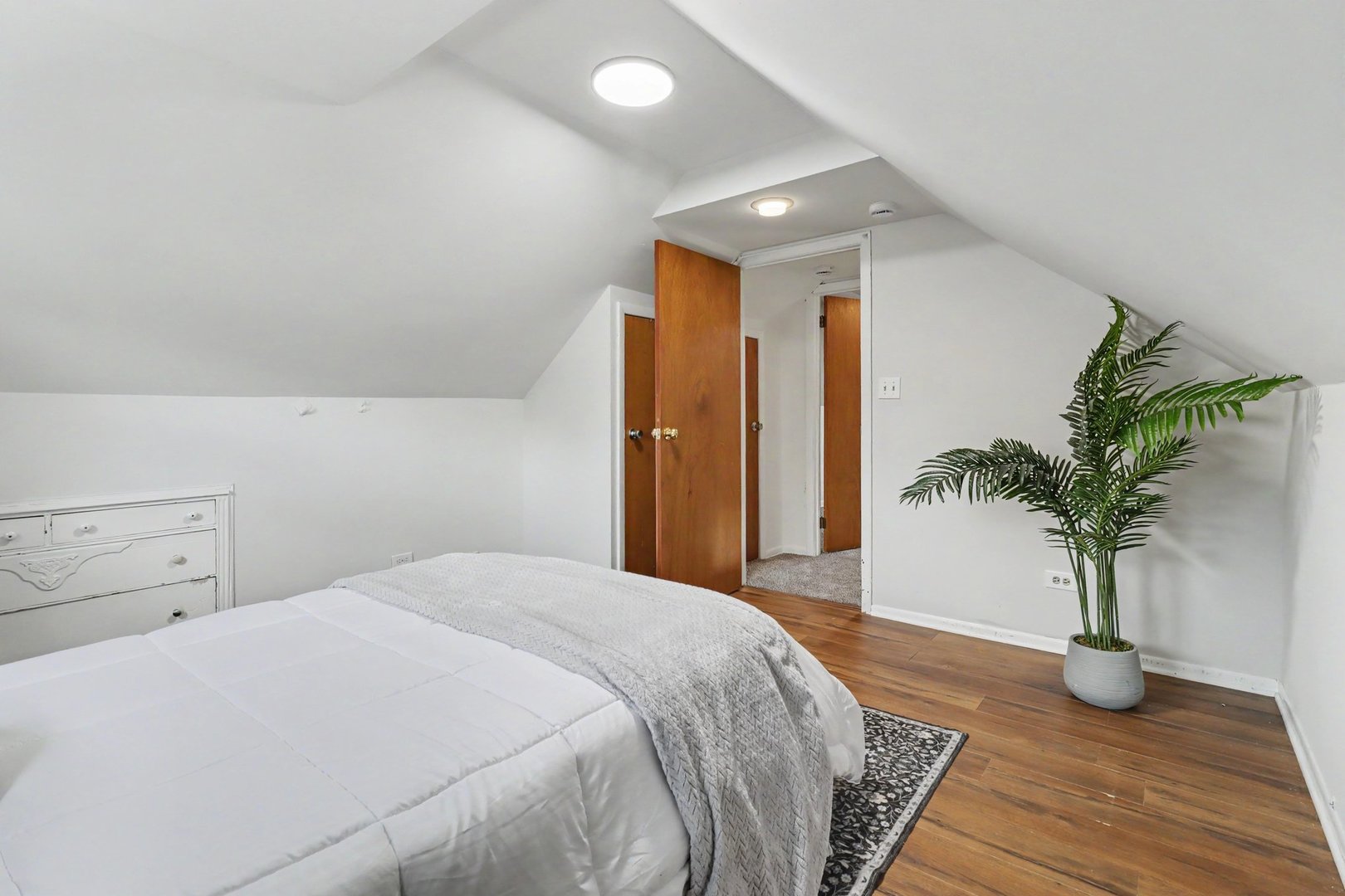 property viewer photo 21
