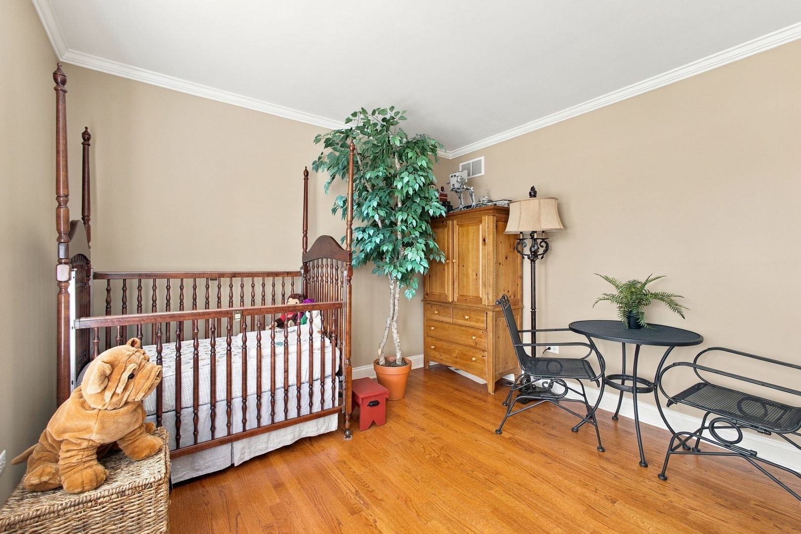 main property photo 41