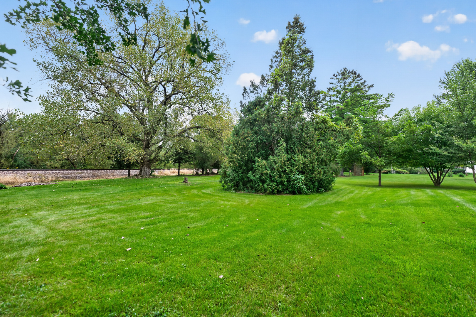 main property photo 67