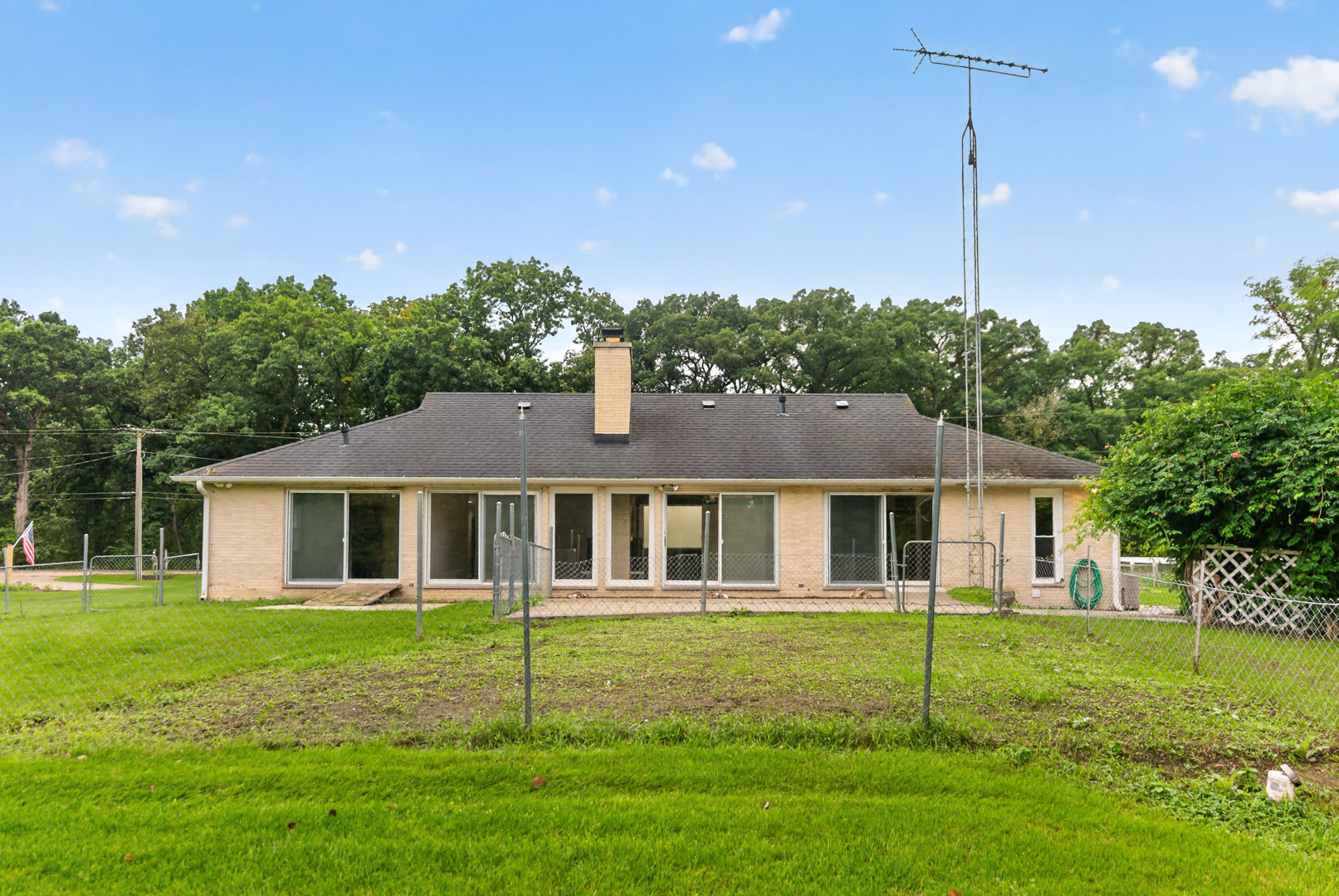 main property photo 81