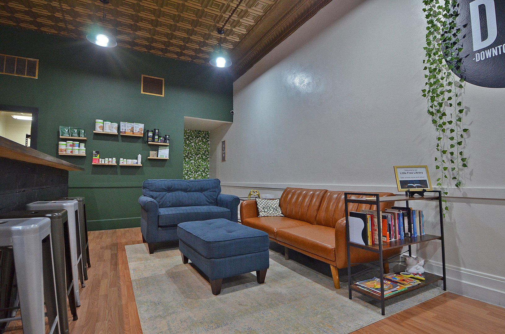 main property photo 10