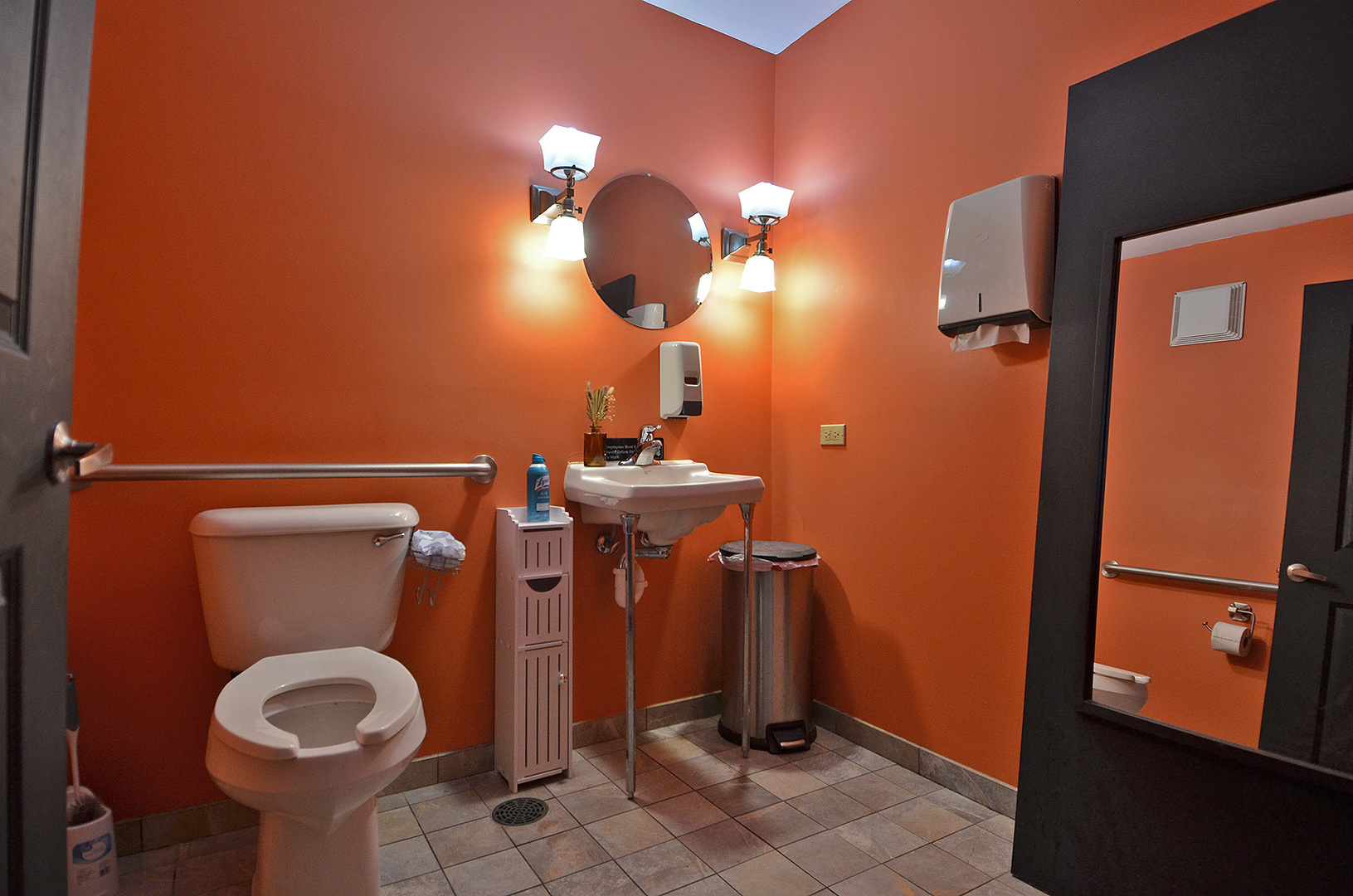 main property photo 13