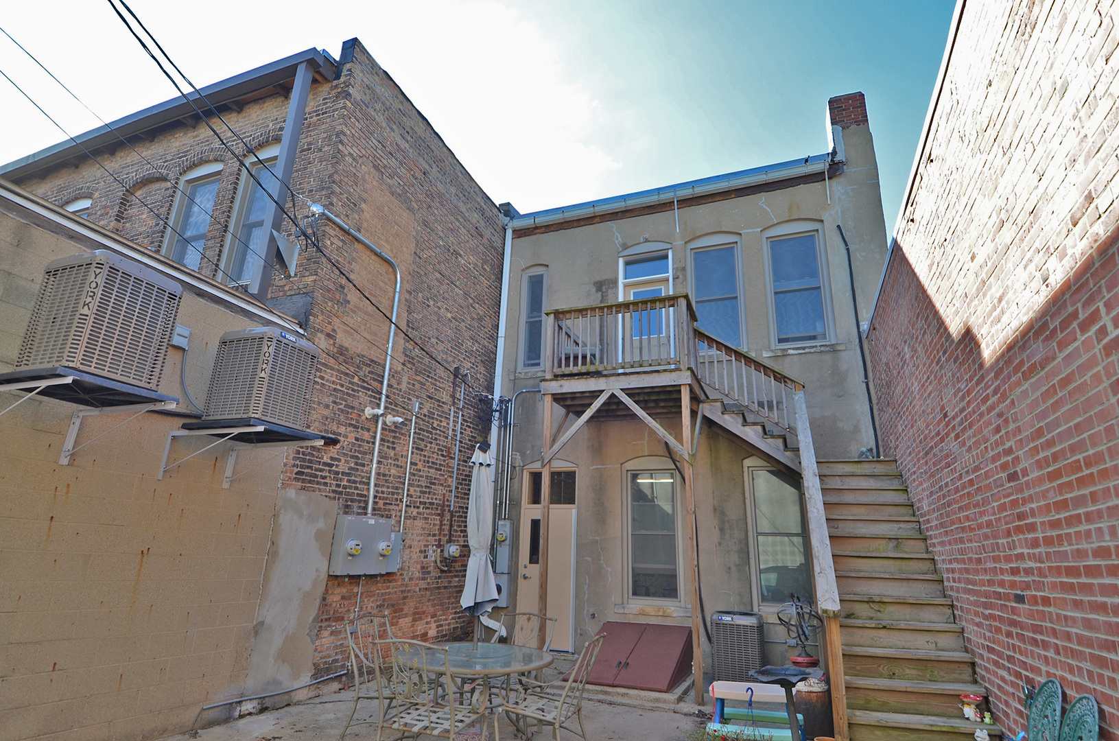 main property photo 26