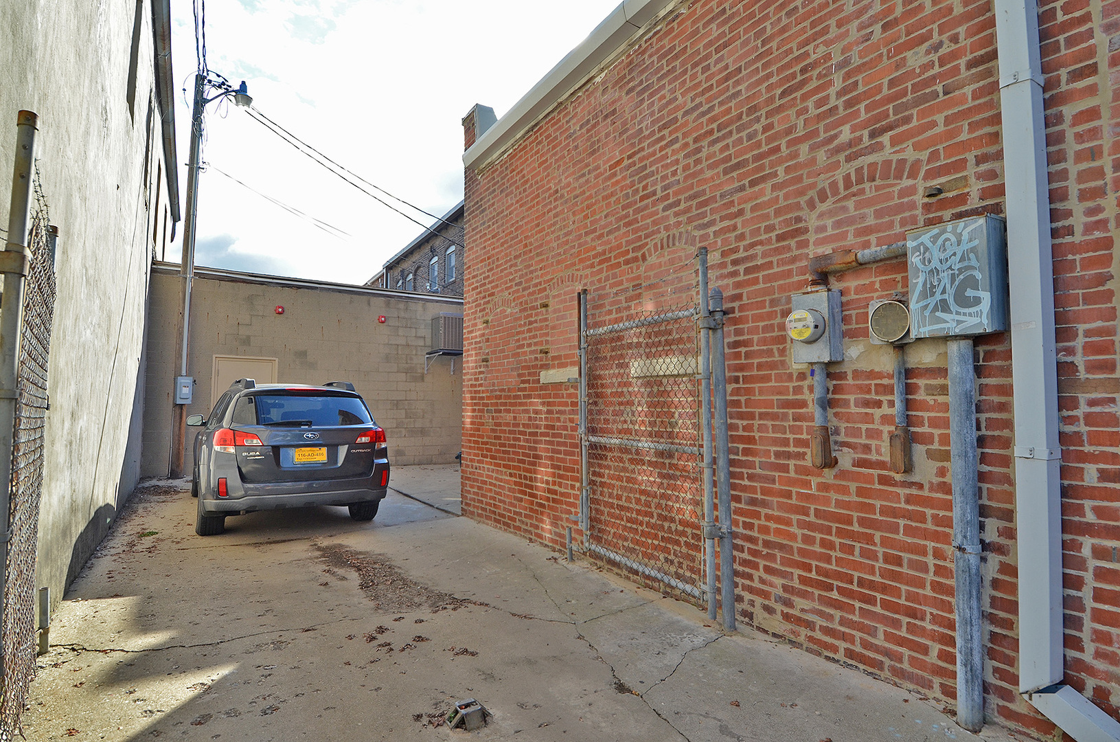 main property photo 28