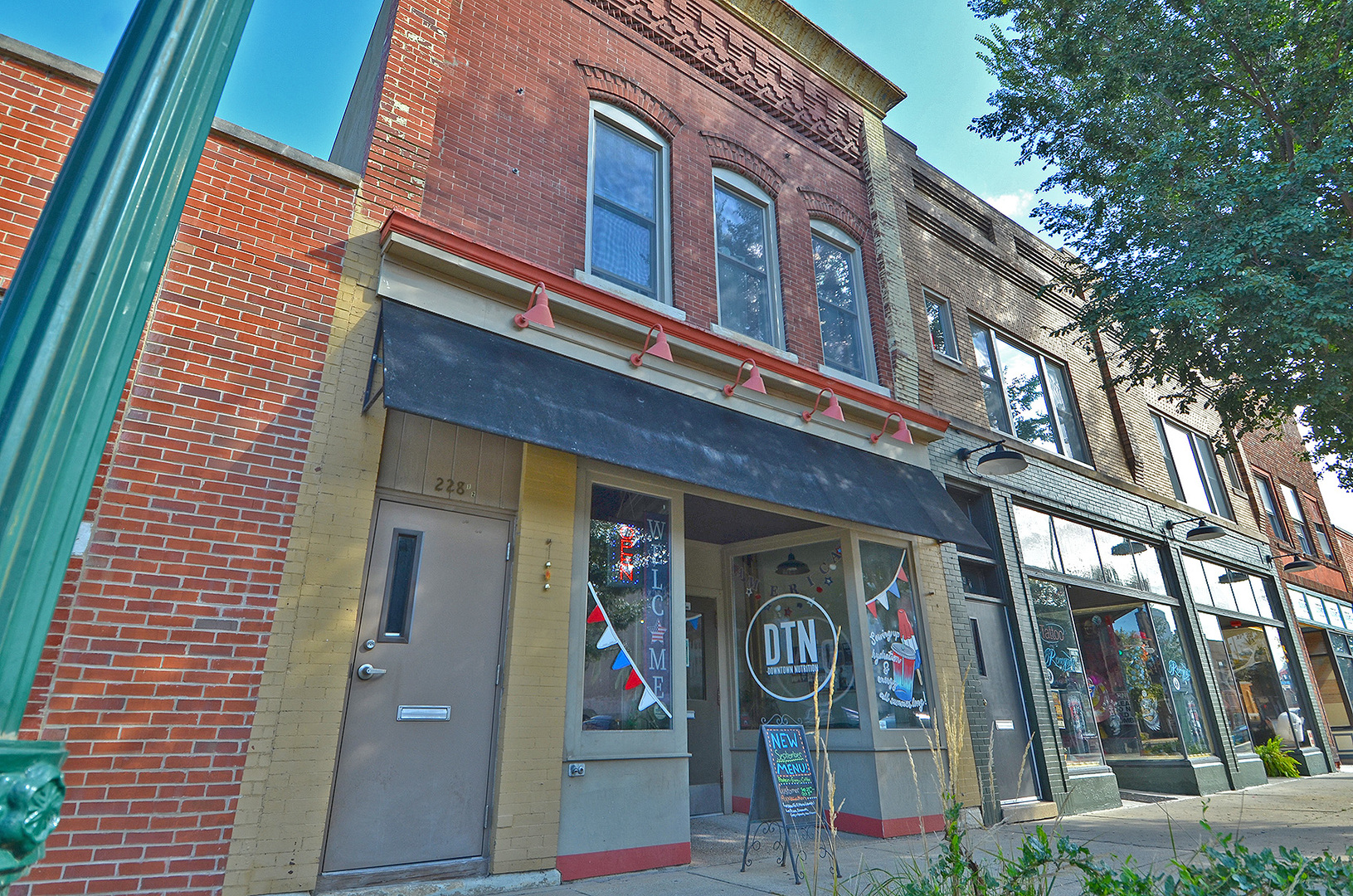 main property photo 4