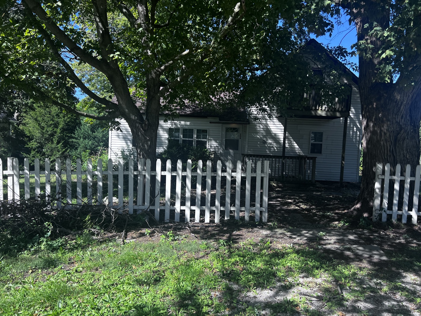 main property photo 6