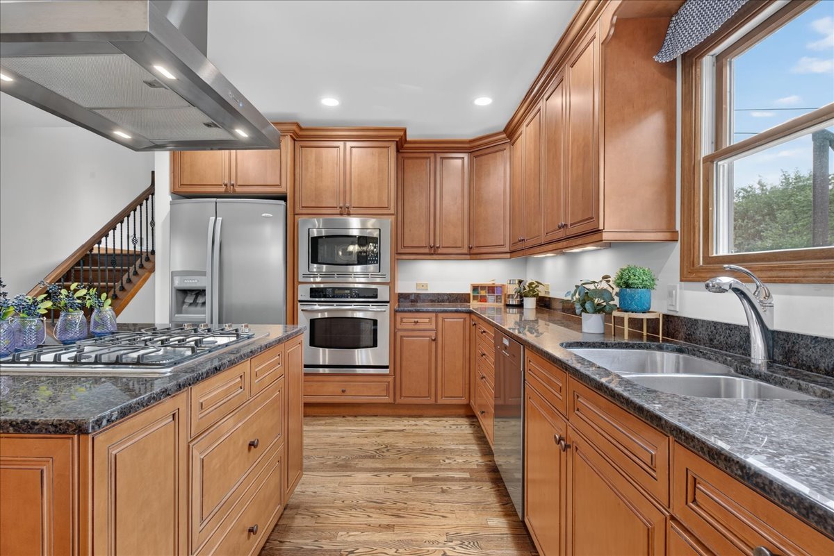 property viewer photo 12