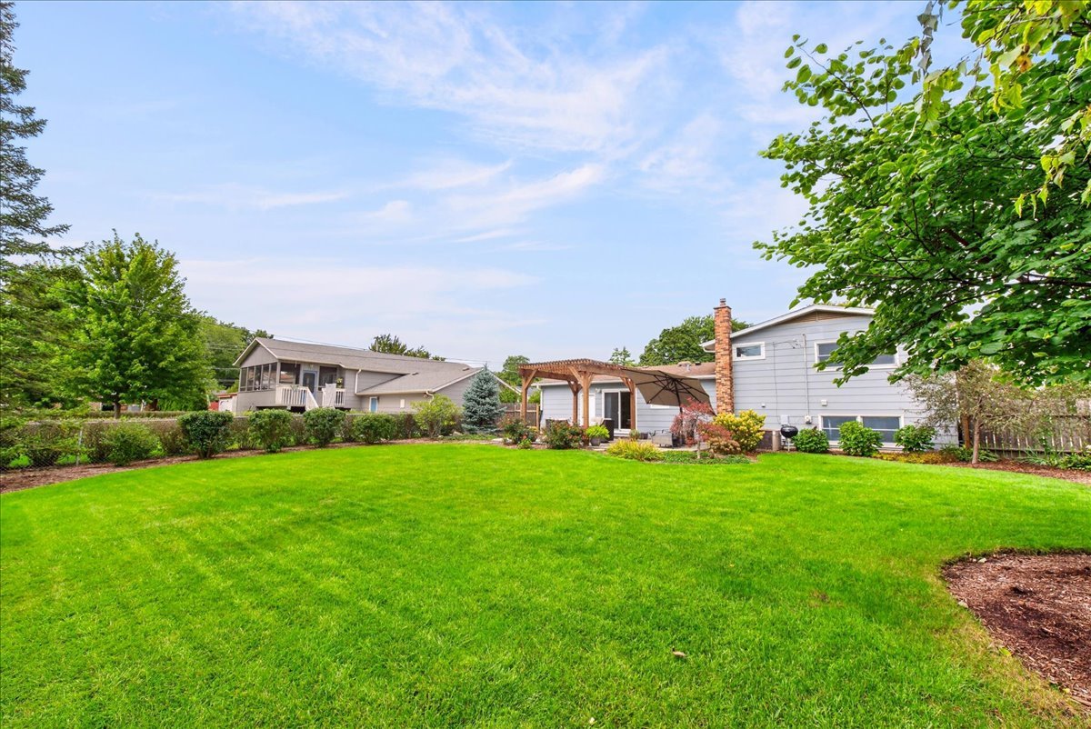 property viewer photo 37
