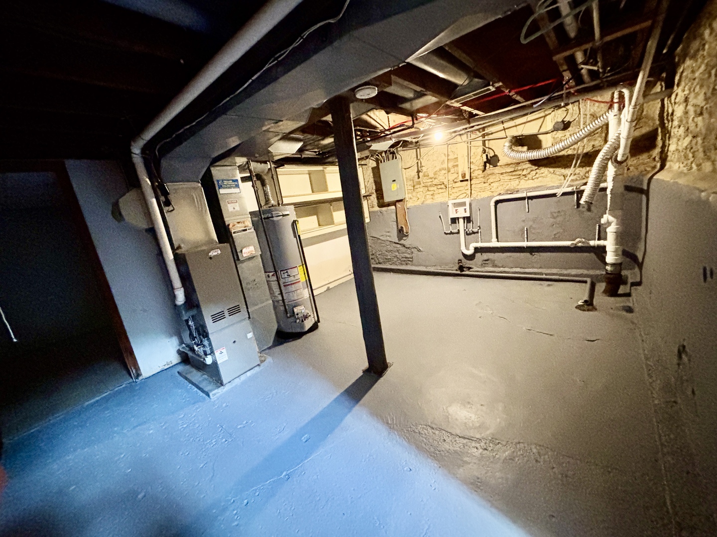 main property photo 22