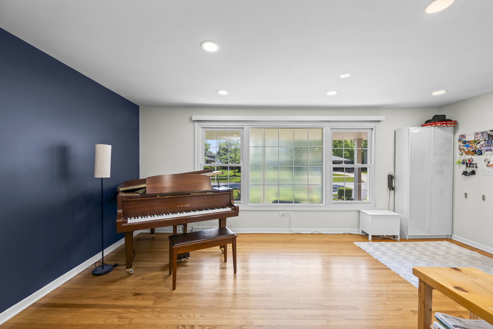 main property photo 17