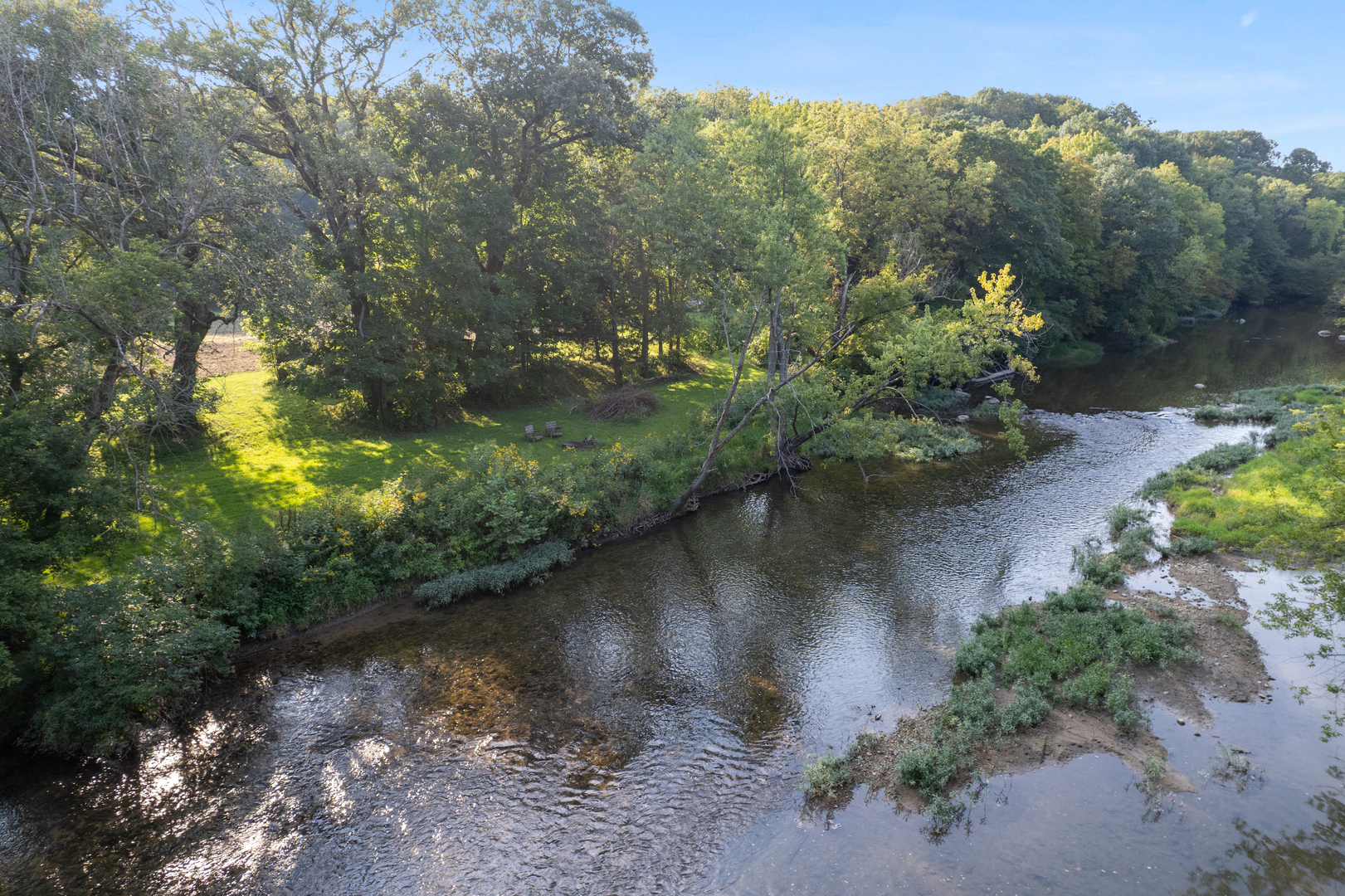main property photo 10