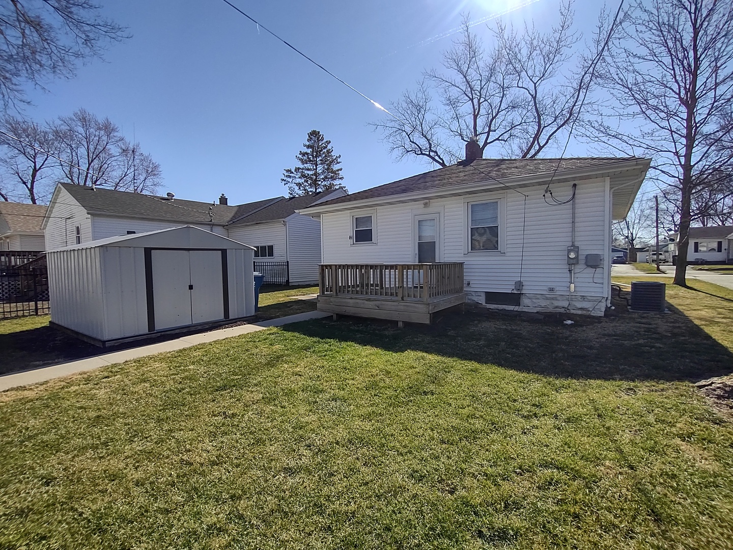 main property photo 15