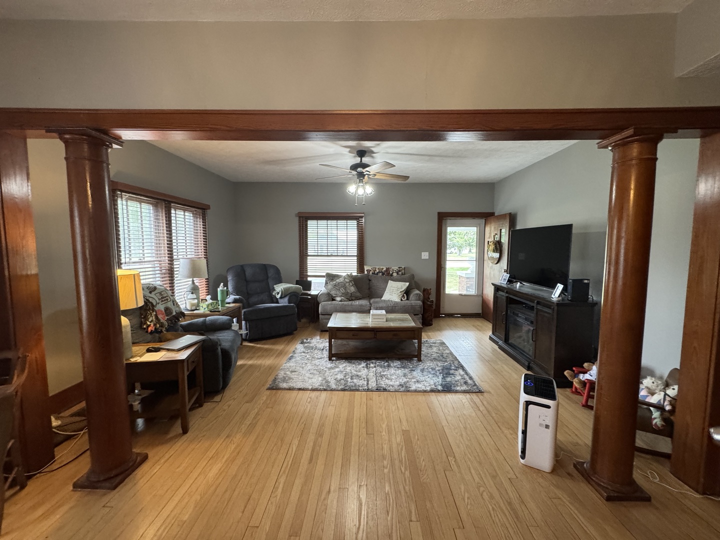 main property photo 7