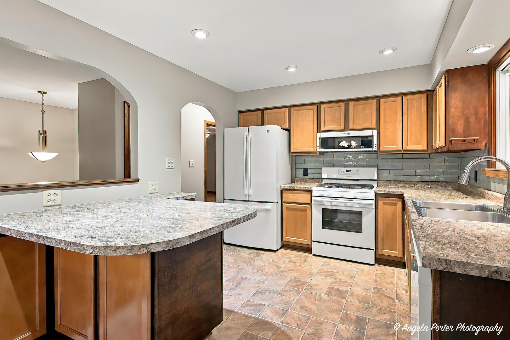main property photo 21