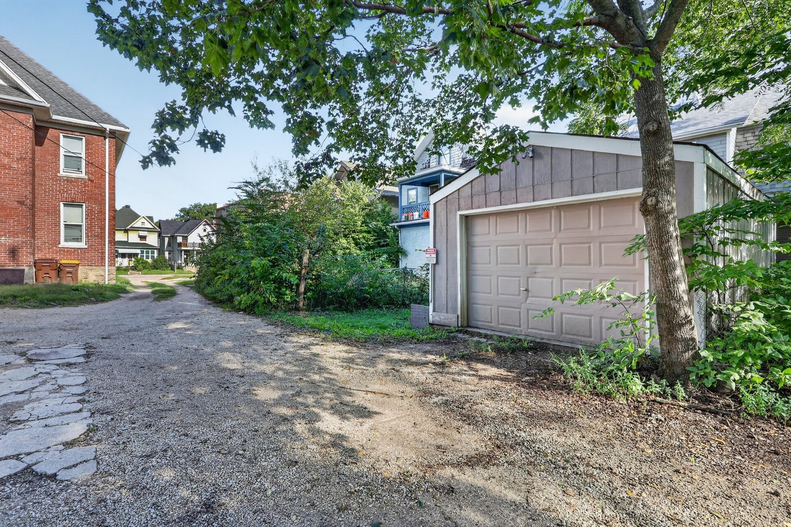main property photo 22
