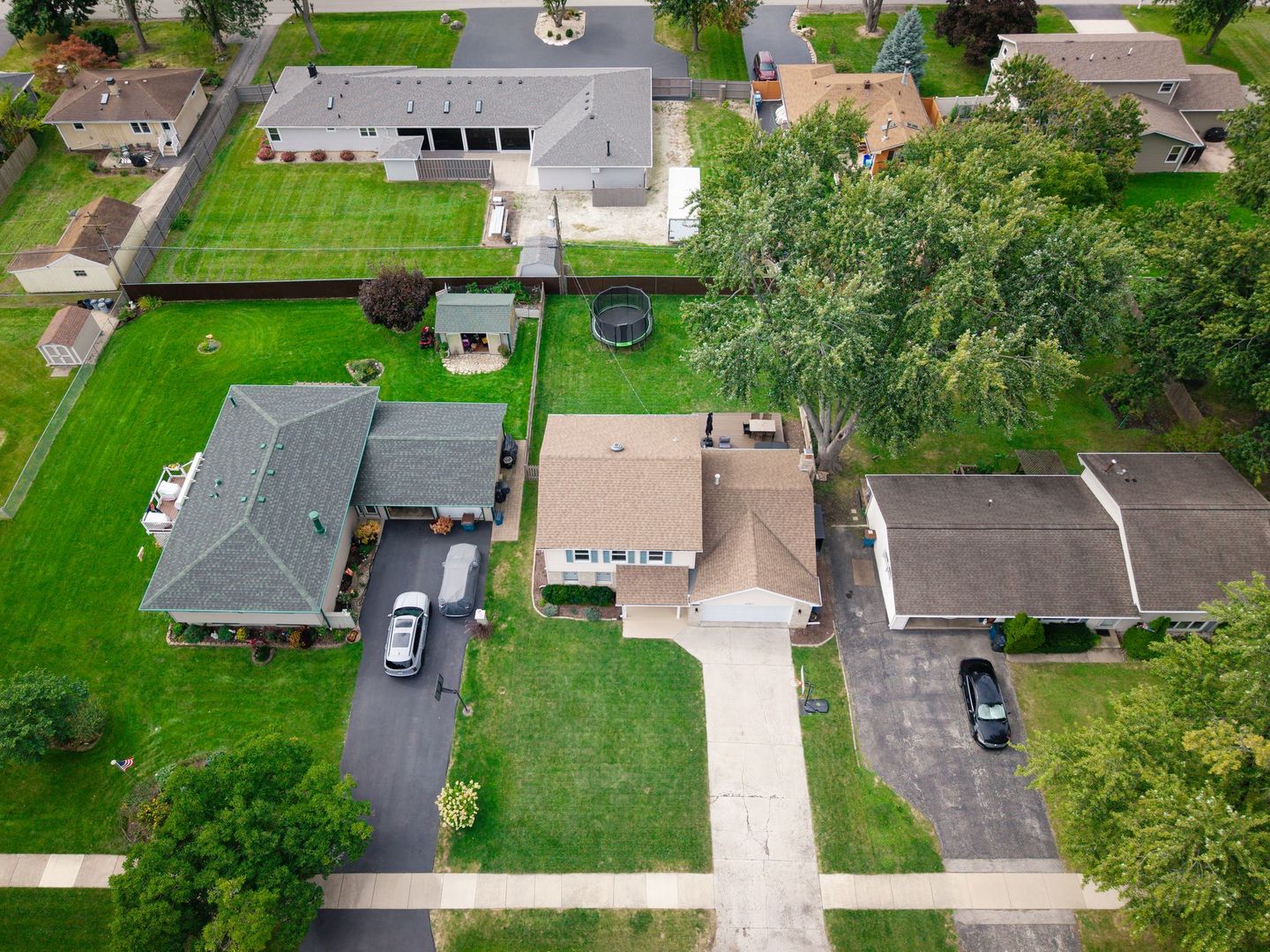 main property photo 30