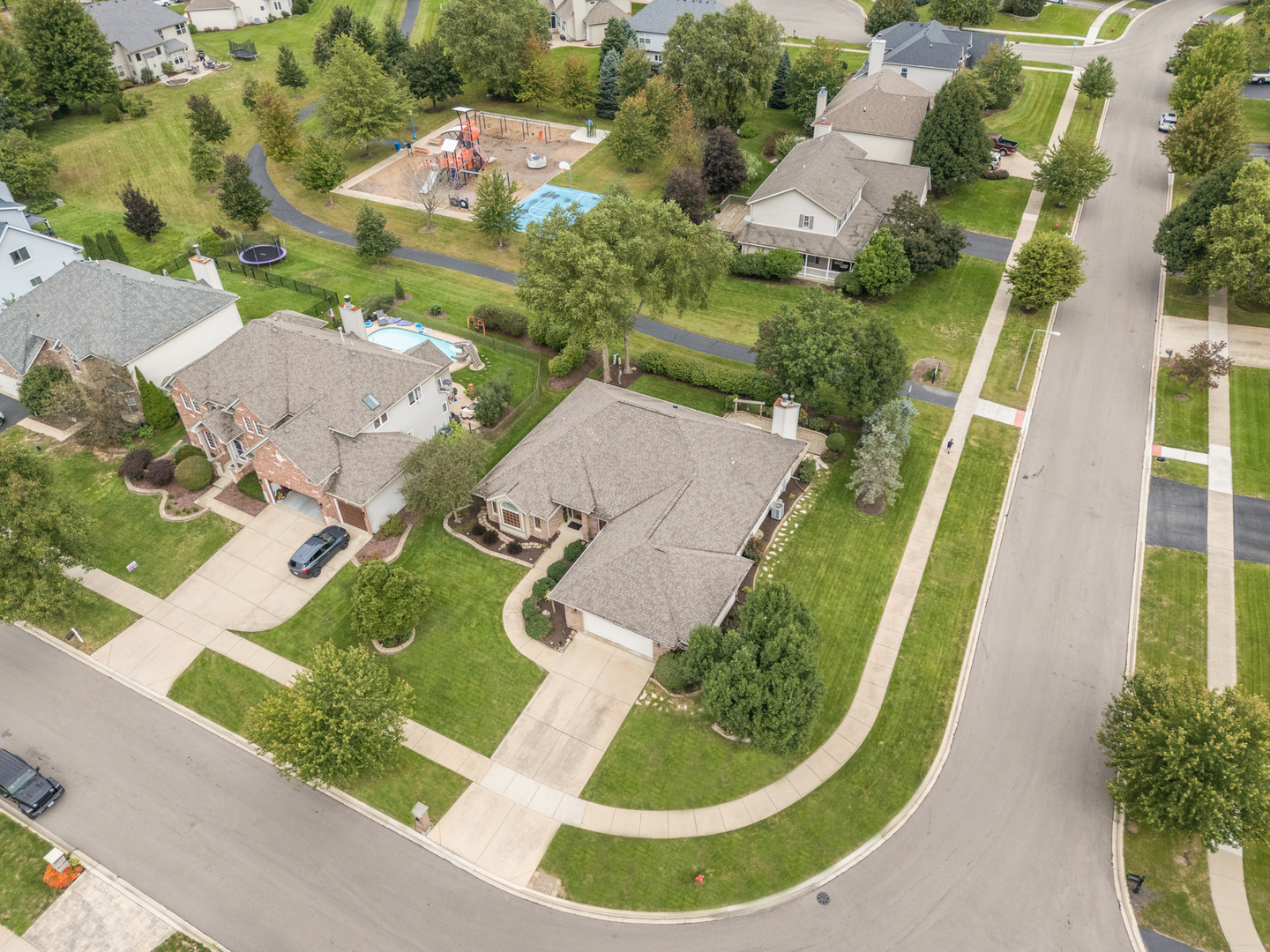 main property photo 42