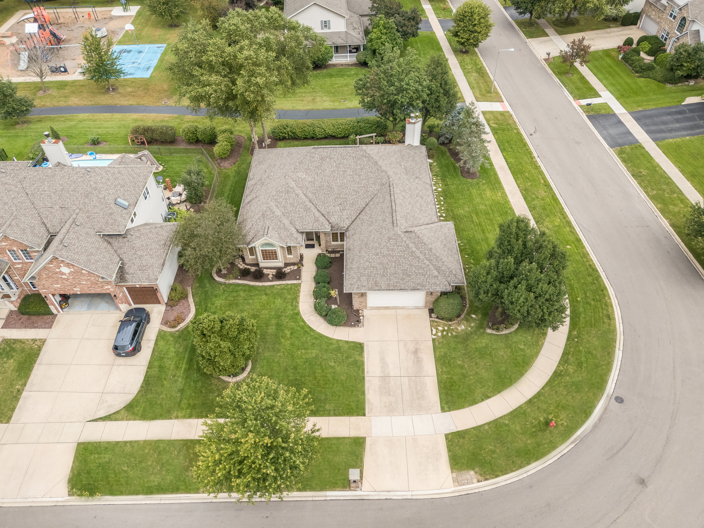 main property photo 8