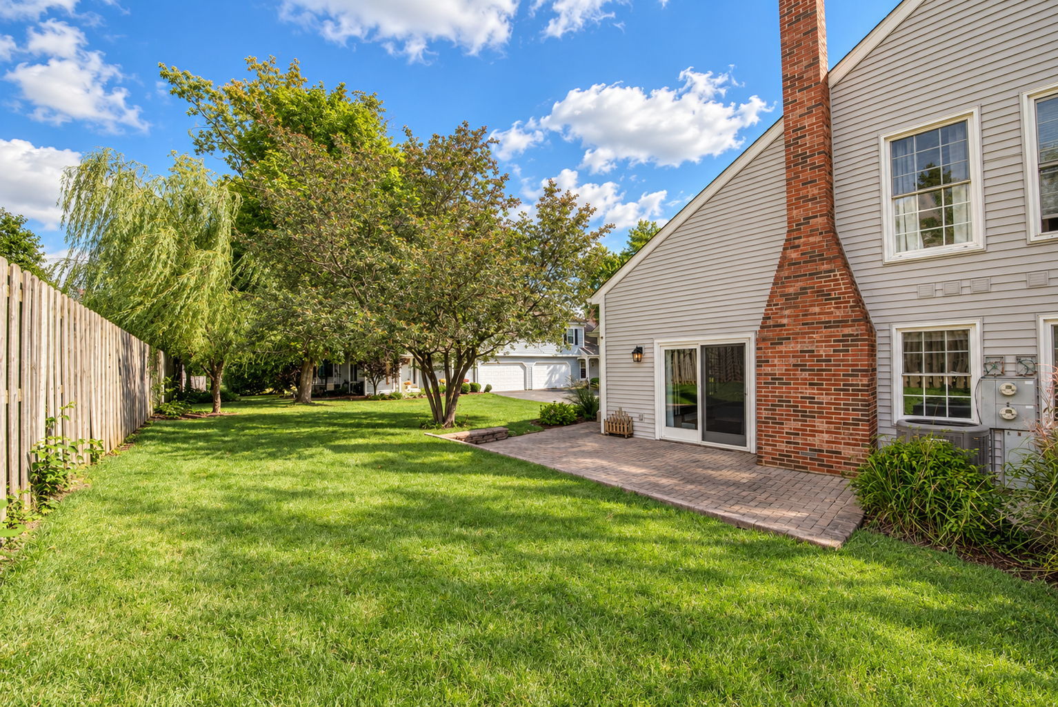 main property photo 16
