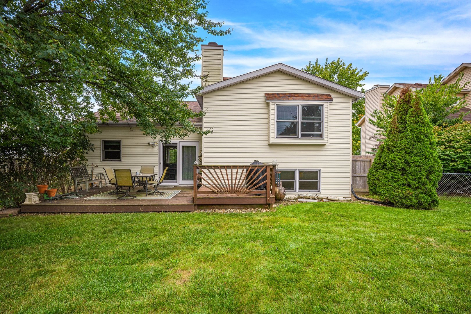 main property photo 27