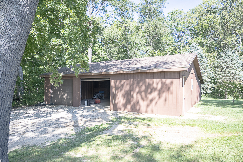 main property photo 60