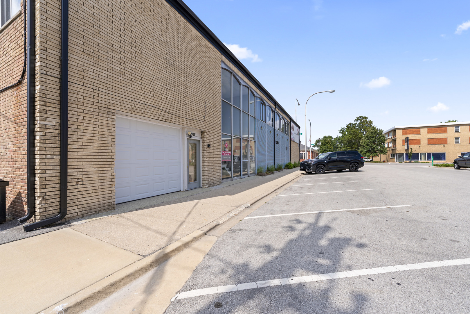 main property photo 24