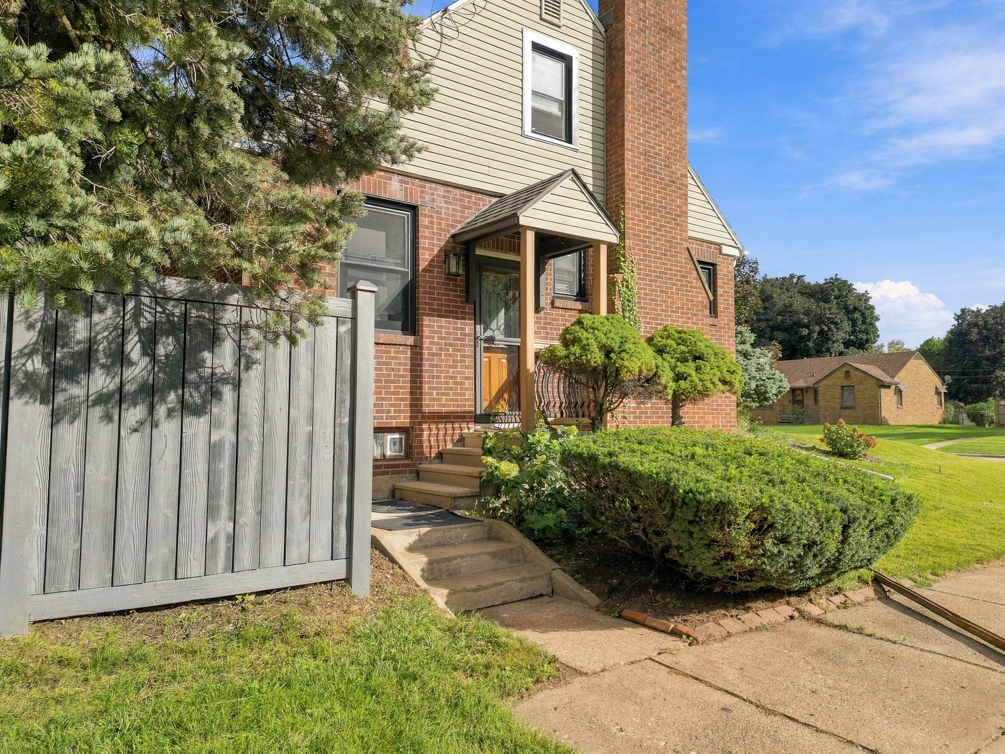 main property photo 29