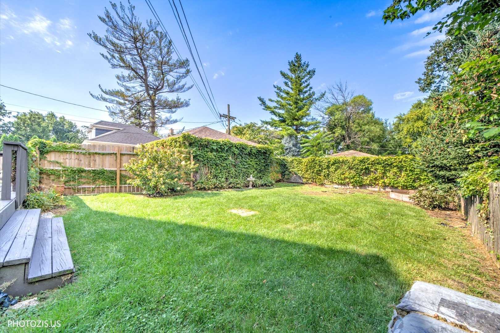 main property photo 29