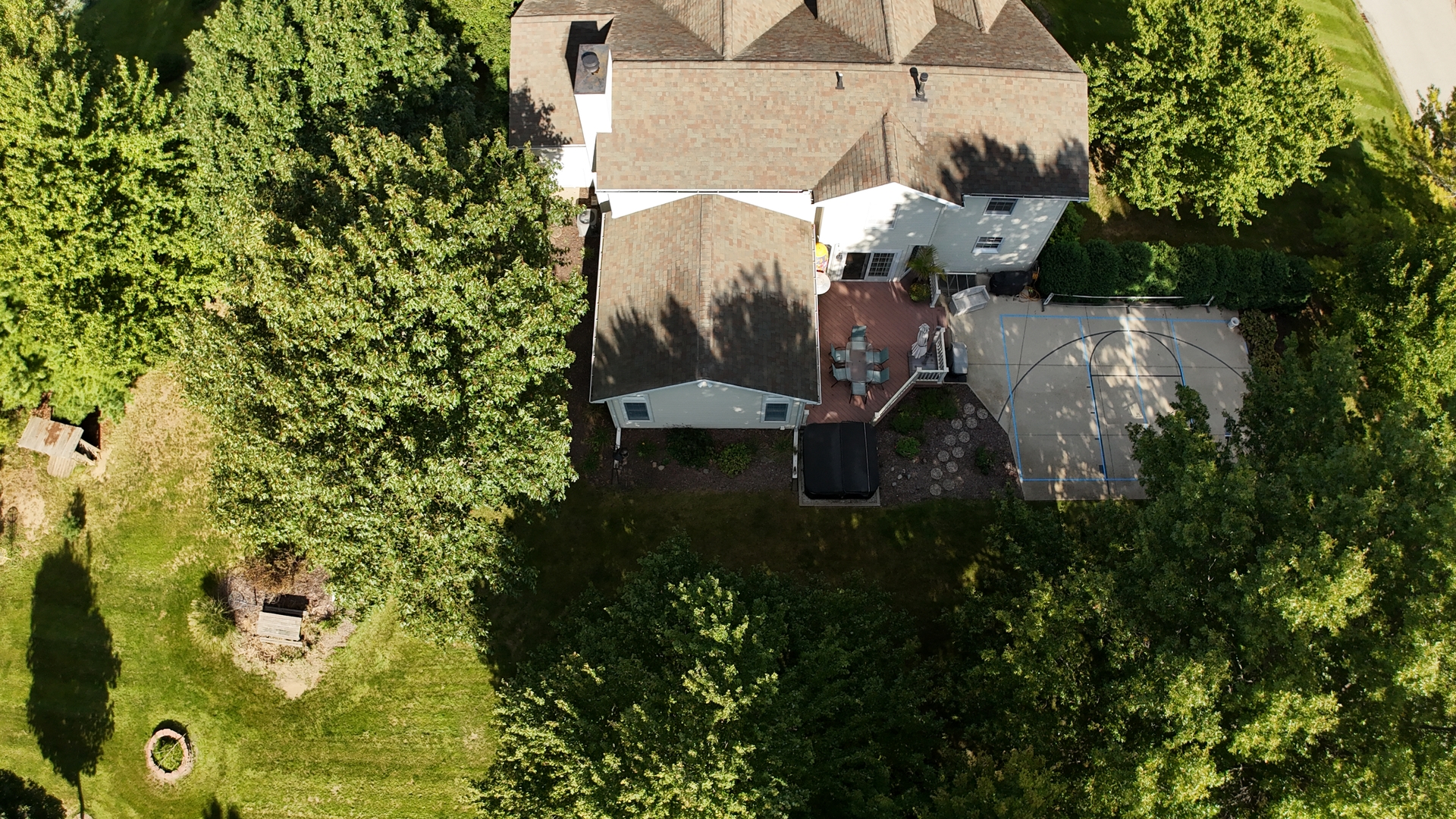 main property photo 78