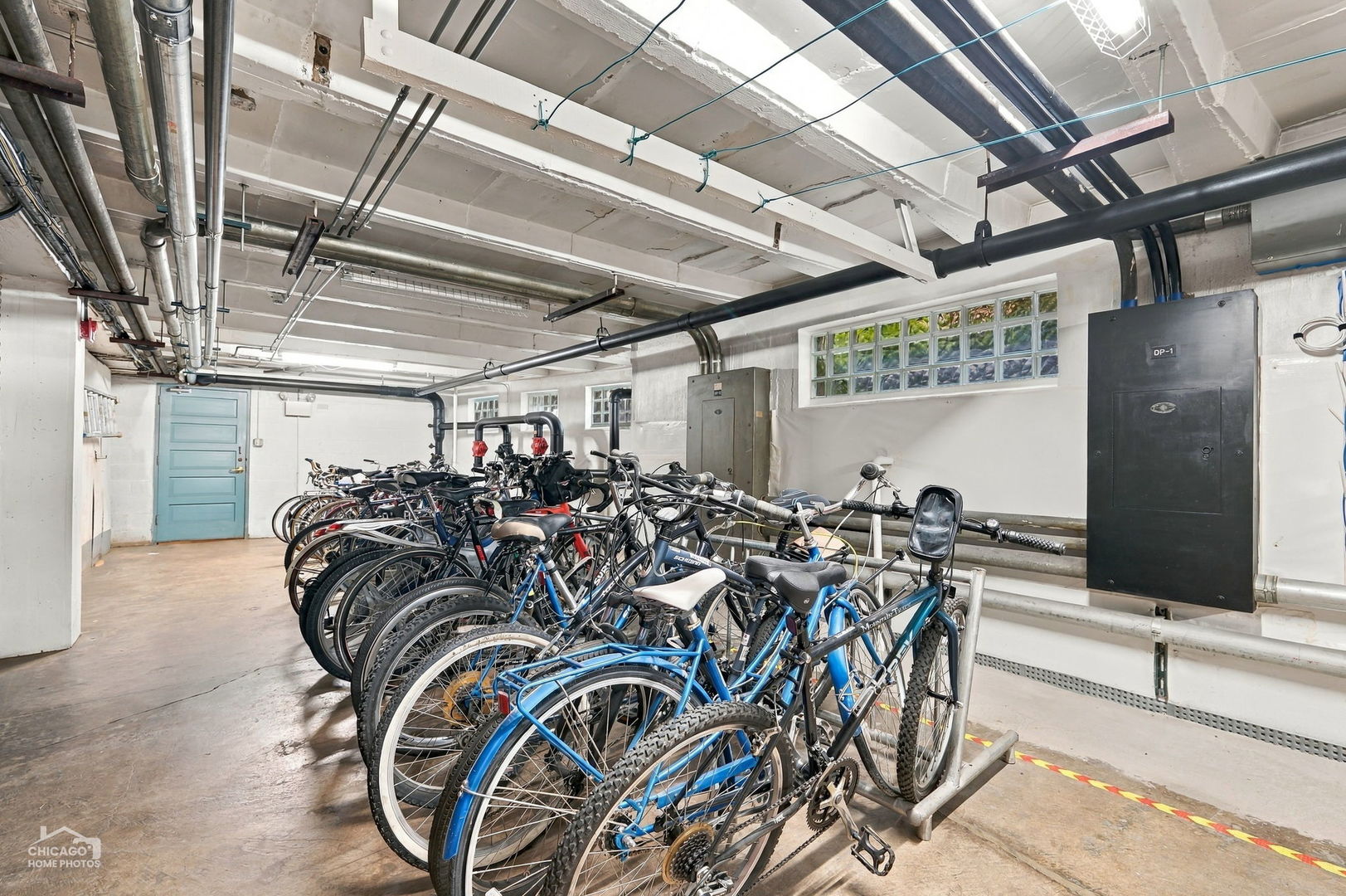 main property photo 17