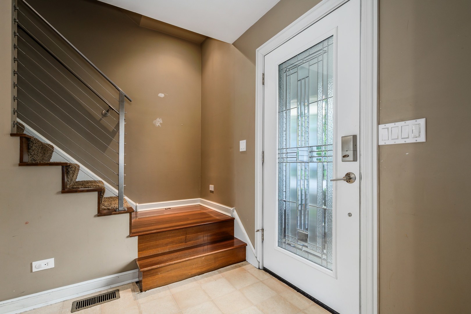 property viewer photo 1