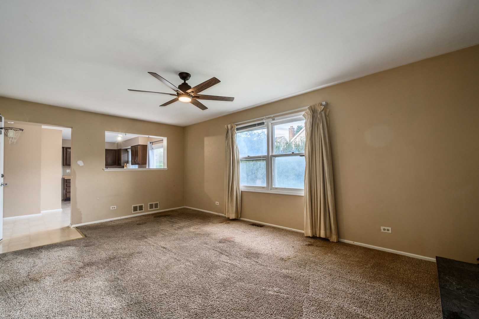 property viewer photo 12